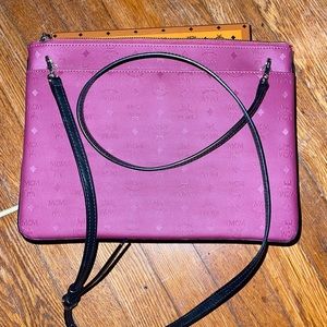 MCM Crossbody/clutch w removable strap